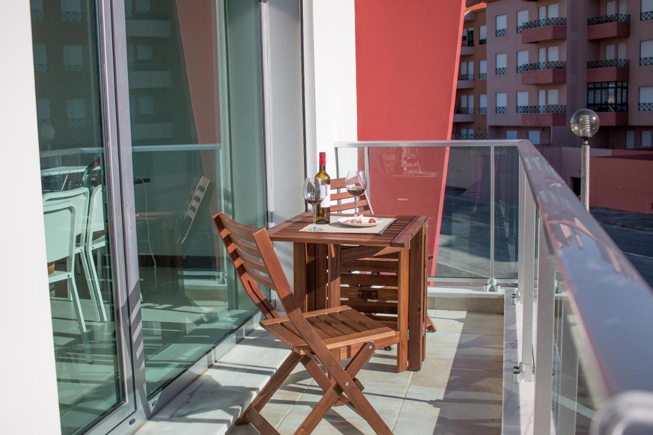 Restlesswave Apartment Peniche Luaran gambar