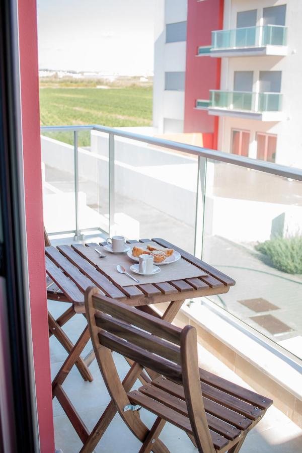 Restlesswave Apartment Peniche Luaran gambar